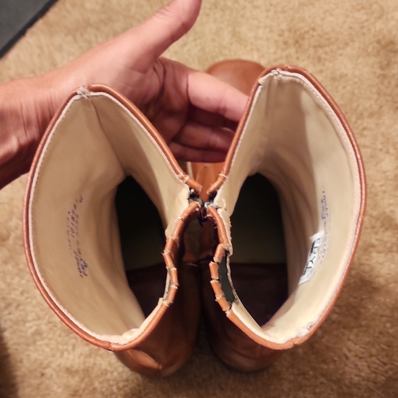 Frye Campus Chunky Boots made in USA - Picture 10 of 16